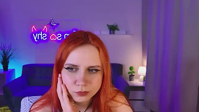 _Ava_Sky_ Chat XXX in diretta