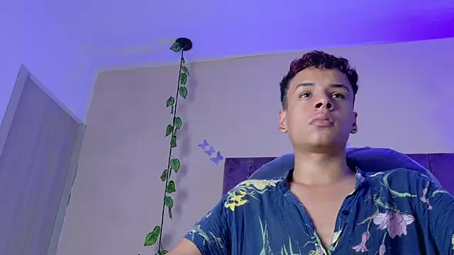 Xavier_Fox___: онлайн-секс-чат