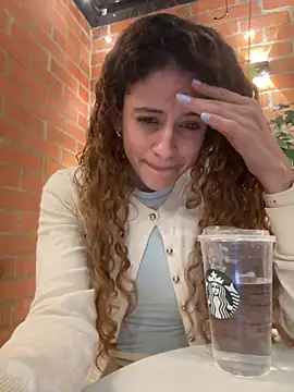 alana15's Live XXX Chat