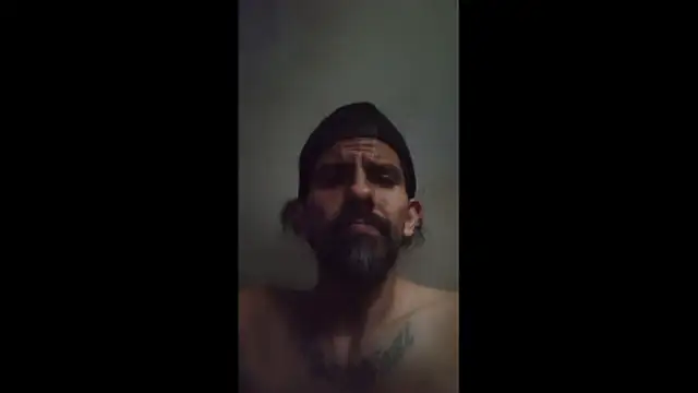 tokeNcum2pnp2: διαδικτυακό σόου στην κάμερα