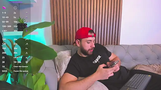 Maximo_Wolff 在線直播表演