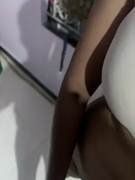 TamilSexy_couple Live XXX-chat