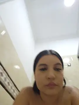 دردشة Pretty_Julieta الجنسية المباشرة