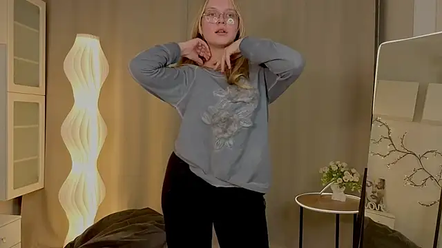 AlicaCohill Webcam Show