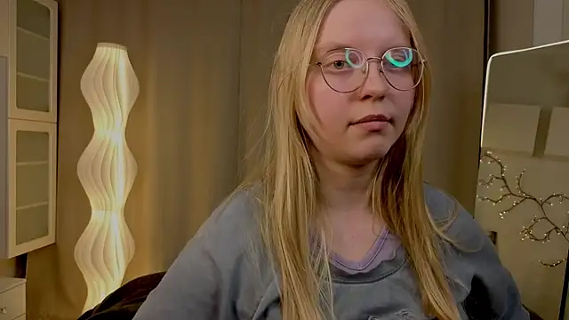 AlicaCohill Webcam Show