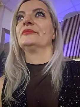 دردشة LadyTouch الجنسية المباشرة