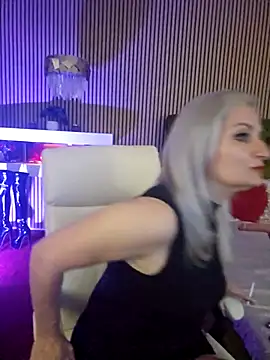 LadyTouch Live XXX Chat