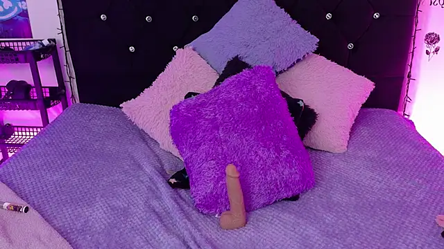 lizz_bela1 élő XXX-chatje