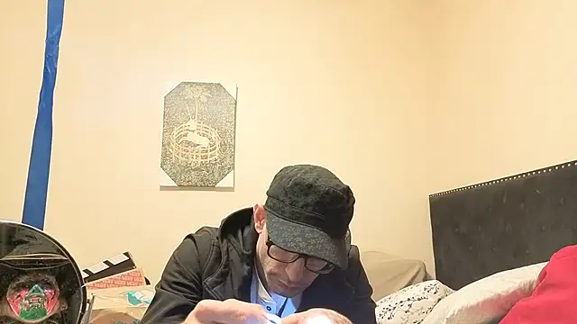 hailzeffn: διαδικτυακό σόου στην κάμερα