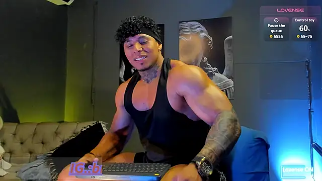 bradley_smith Live XXX Chat