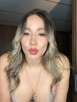 XXX chat uživo modela GabbydelRey