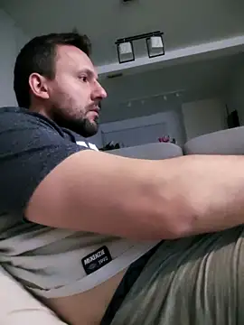 defaktor 即時 XXX 聊天