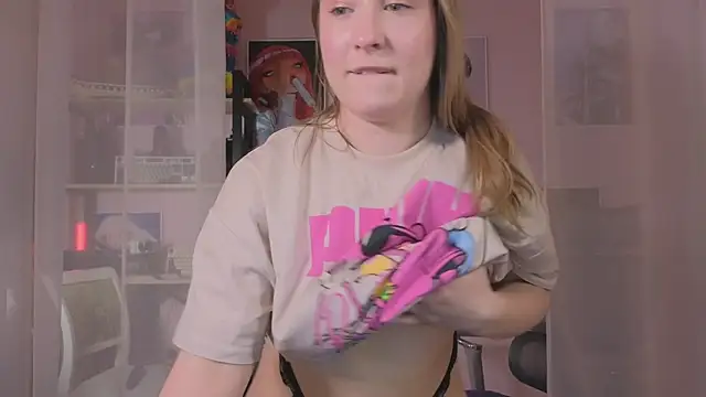 XXX chat uživo modela _AnnaStark_