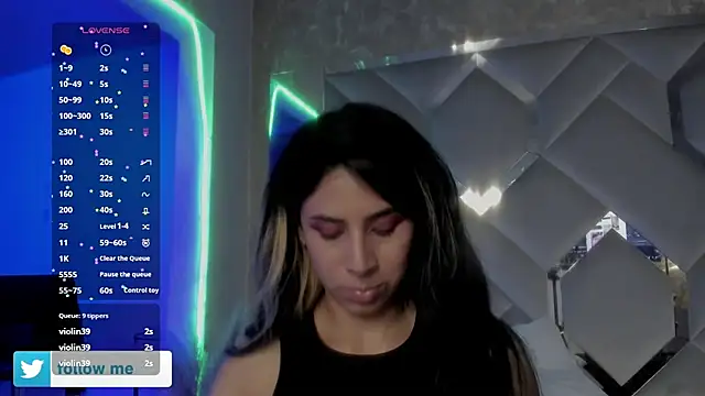 Sara_Foxx1 现场XXX聊天