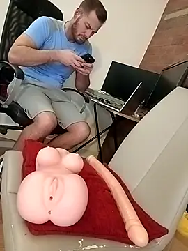 THE_CHEEKY_ALPHA: απευθείας συνομιλία ΧΧΧ