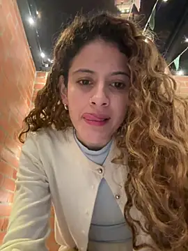 Chat +18 de alana15 ao vivo