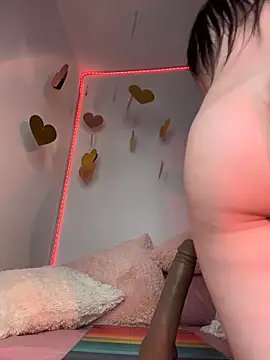 GiannaMagari_ 即時 XXX 聊天