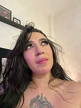 XXX chat uživo modela EmmyEvans1