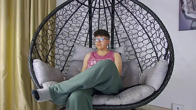 alex_noa: απευθείας συνομιλία ΧΧΧ