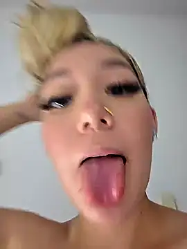 alaia_princess' Live XXX Chat