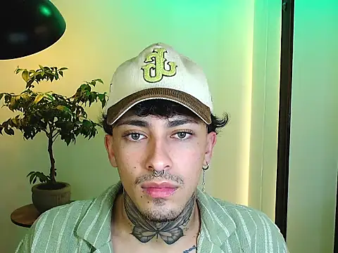 stevennavarro live XXX chat