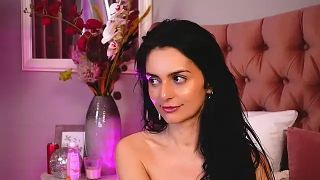 LadyAnyaa Adlı Modelin Canlı XXX Sohbeti