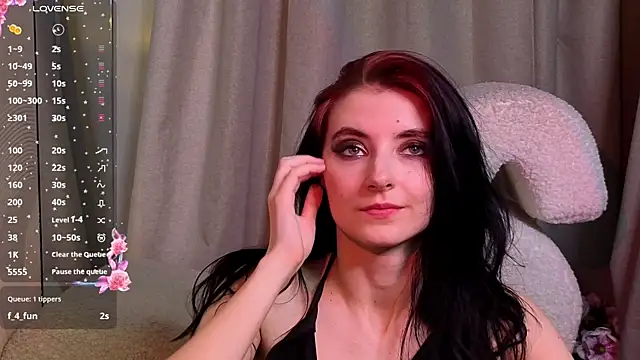 Živý XXX chat NicoleLuxe