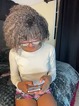 Morena_fire Chat XXX in diretta