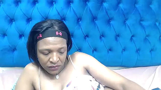 SpicyQueenxxxx's Live XXX Chat