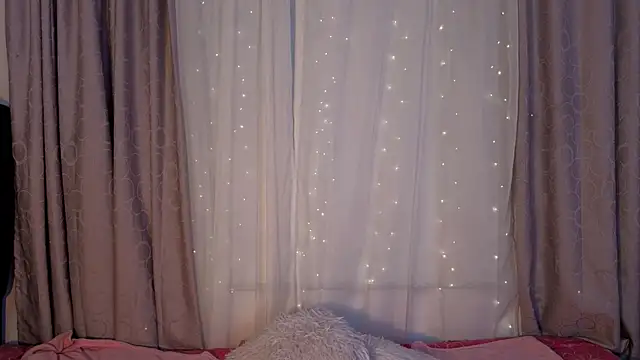 LunaVelvet777: απευθείας συνομιλία ΧΧΧ