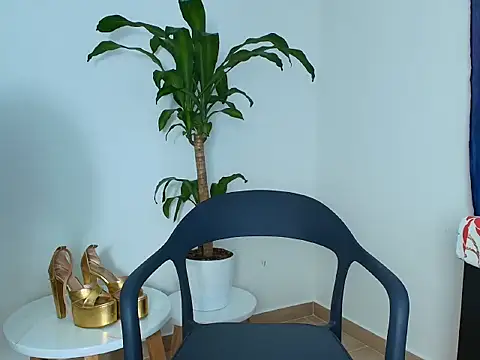 Živý XXX chat Laura_Cramz