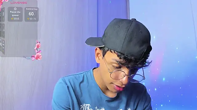 Maxfrost1 live XXX chat