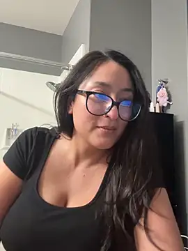 XXX chat uživo modela Goddessxxrosexx