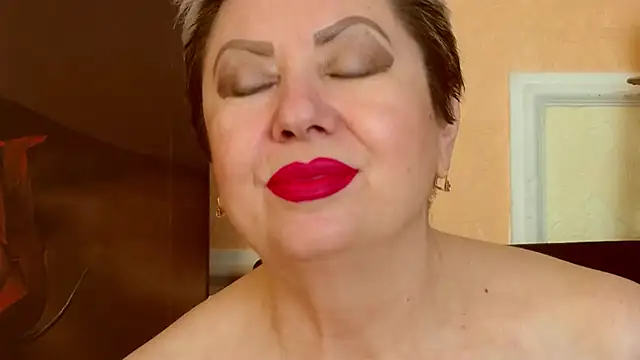 Chat +18 de LadyPosh ao vivo