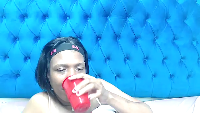 SpicyQueenxxxx – Naživo XXX chat