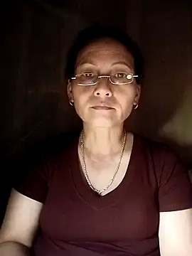 Cucci07: онлайн-секс-чат