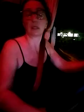 Milfa_nimfomana: онлайн-секс-чат