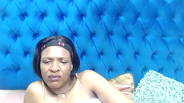 Živý XXX chat SpicyQueenxxxx