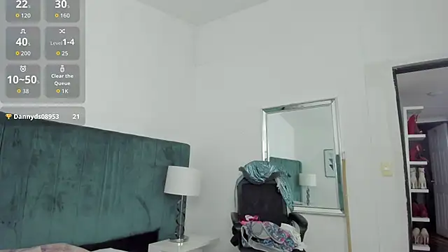 Scarlett__Noir: онлайн-секс-чат