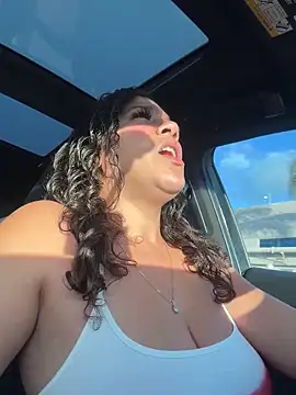 Bigbuttbrooklynn: онлайн-секс-чат