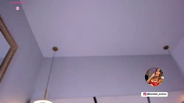 Živý XXX chat Kendall__evanss