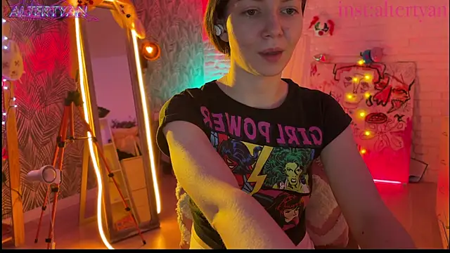 แชท XXX สดของ altertyan