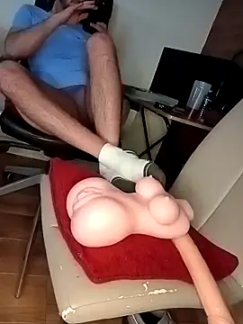 Онлайн чат XXX THE_CHEEKY_ALPHA