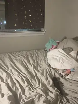 elliepixie Show in webcam