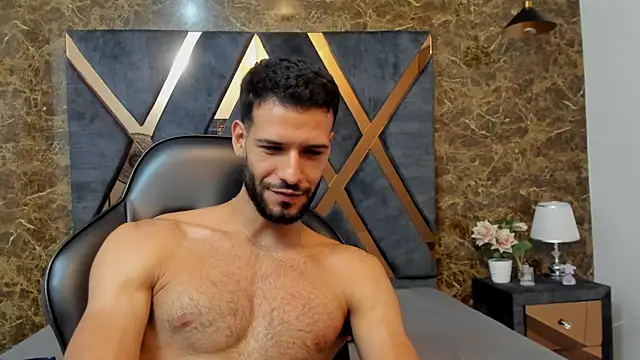 Jacob_Benelli Adlı Modelin Canlı XXX Sohbeti