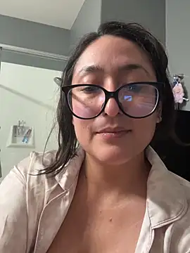 Goddessxxrosexx élő XXX-chatje