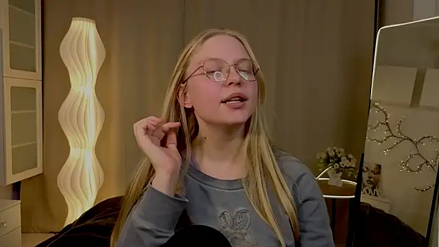 แชท XXX สดของ AlicaCohill