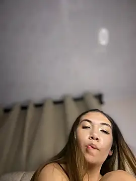 Iris_lee Chat XXX in diretta