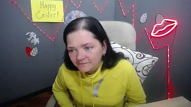 LauraFinn Chat XXX in diretta