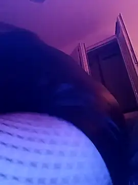 Chat +18 de AceCream ao vivo